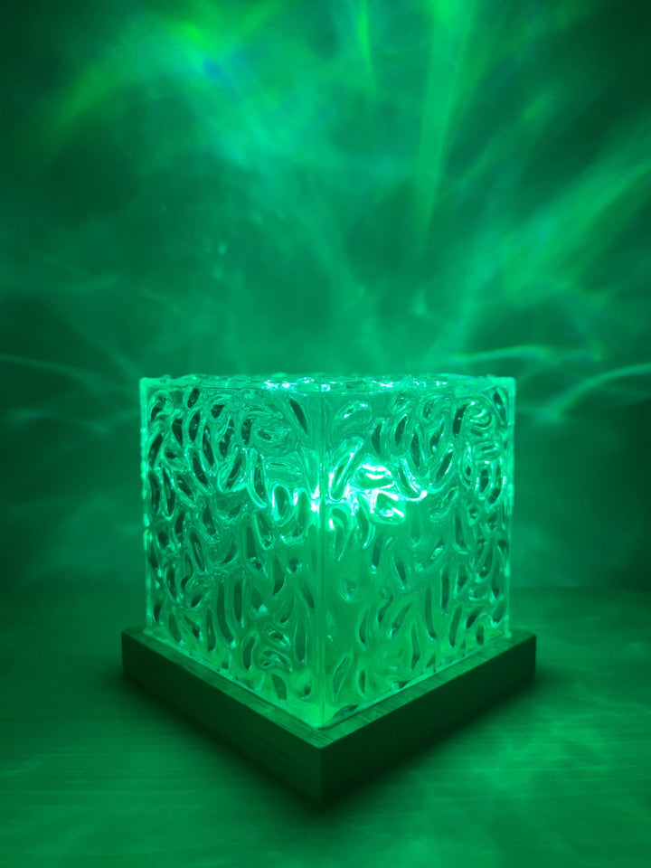 Magisk nordlys lampe projekterer smukke aurora borealis effekter for dyb afslapning i soveværelset.