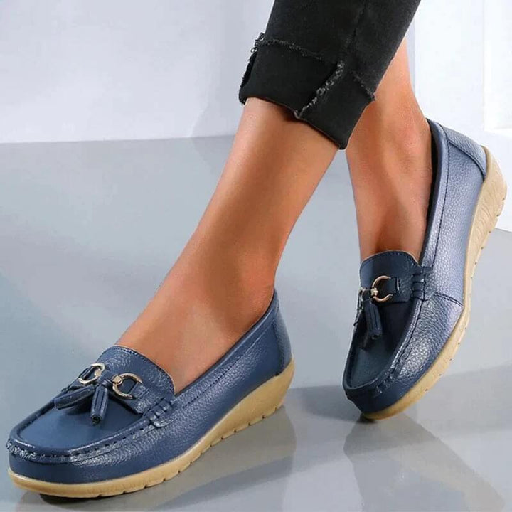 Elegante slip-on loafers til damer, giver komfort og stil. Perfekte som flade hverdagssko.