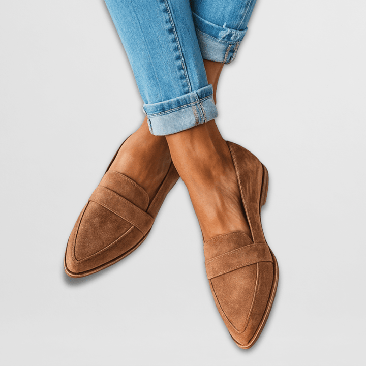 Ortopædiske spidse loafers til kvinder i sort, elegant komfortabel slip-on hverdagssko med god støtte.