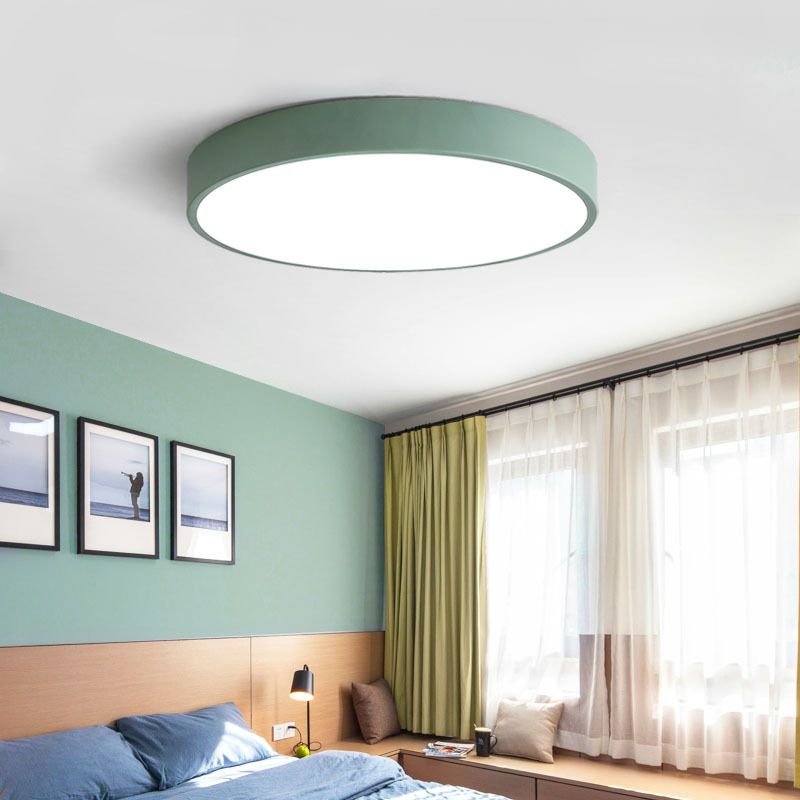 Rund LED loftlampe med pastelfarver. PastelRing skaber roligt og moderne stemningslys indendørs.