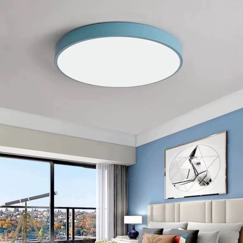 Elegant og energibesparende PastelRing LED loftlampe. Indendørs med pastelfarver og roligt stemningslys.