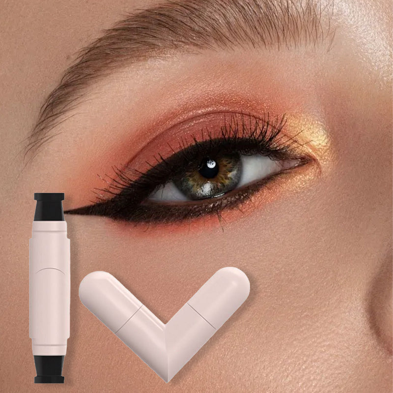 Enkel og præcis vinge eyeliner. Langtidsholdbar makeup der giver skarpe, vandfaste linjer til kvinder.