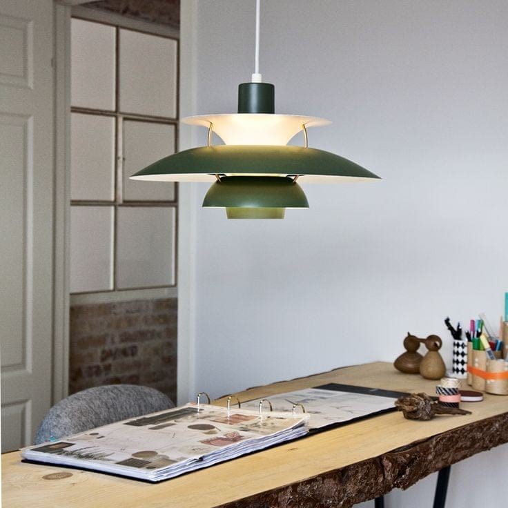 "PH5 Premium pendellampe i aluminium med monokrom design, ikonisk og tidløs for klassisk og moderne hjem, E27 pære."