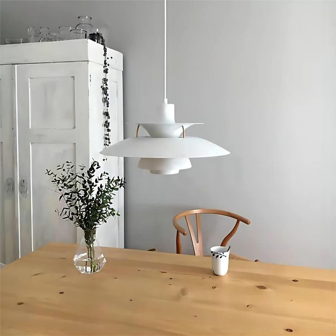 "PH5 Premium pendellampe i aluminium med monokrom design, ikonisk og tidløs for klassisk og moderne hjem, E27 pære."