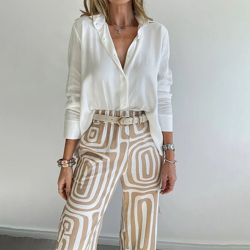 Stilfuldt plus size sæt med klassisk skjorte og flotte mønstrede bukser, der giver et chikt og moderne look.
