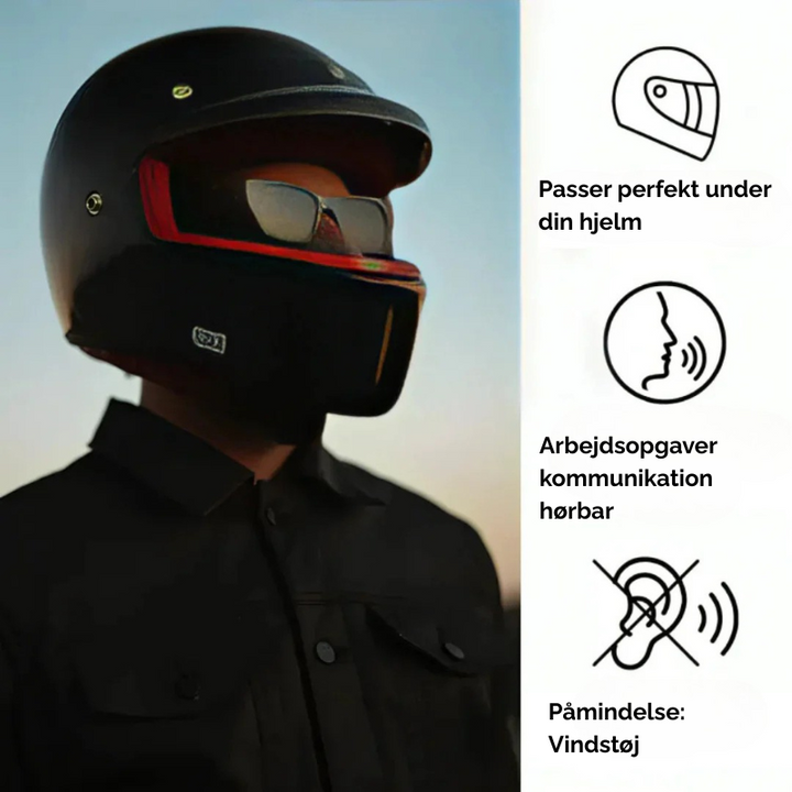 Detaljeret billede af genanvendeligt høreværn designet til motorcykelrytteres komfort og beskyttelse.