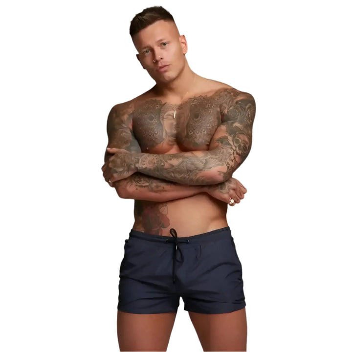 Mænds Røde Badeshorts med Lommeklap, justerbar snøre og elastisk linning