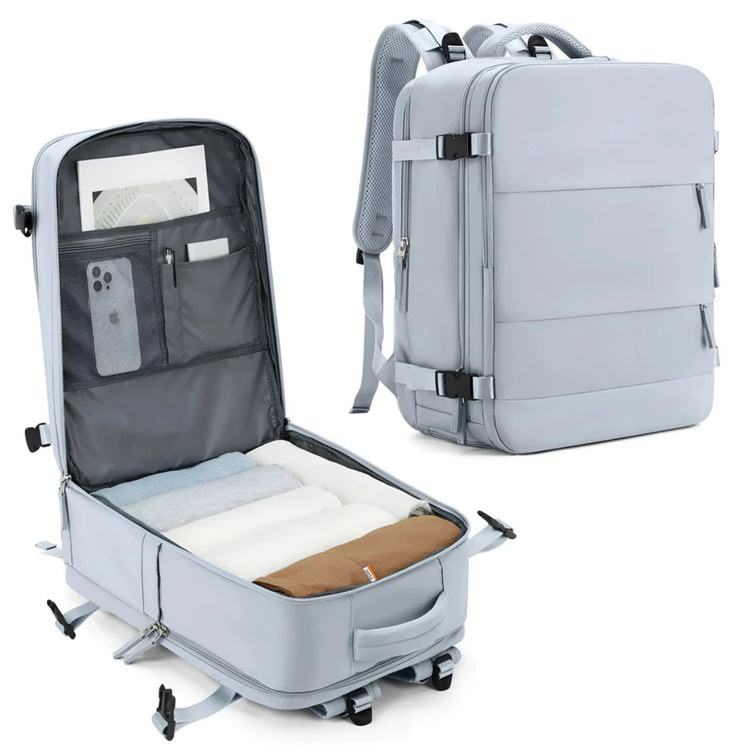 Organiseret TravelMate håndbagagekuffert i sort, designet til effektiv rejse og nem pakning af rejsegear.