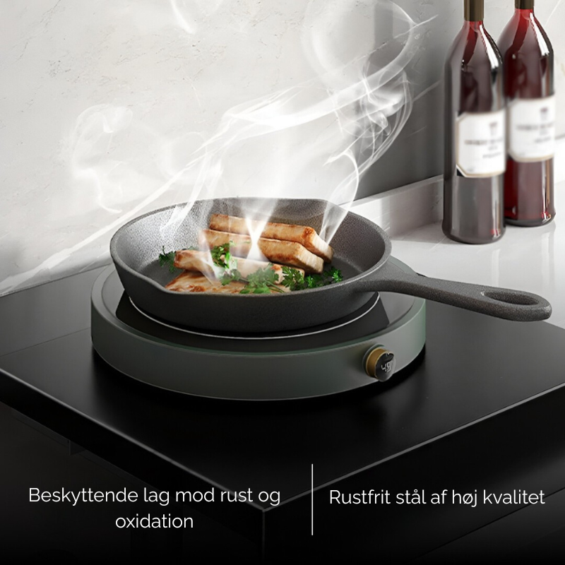 Praktisk komfurhylde i stål, perfekt over gasblus for ekstra opbevaring og beskyttelse i køkkenet.