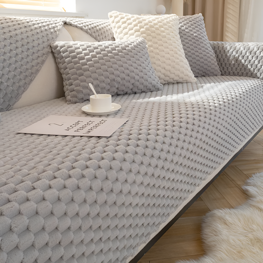 Moderne sofaovertræk til hjemmet. Optimal møbelbeskyttelse, der holder sofaen pletfri og komfortabel.