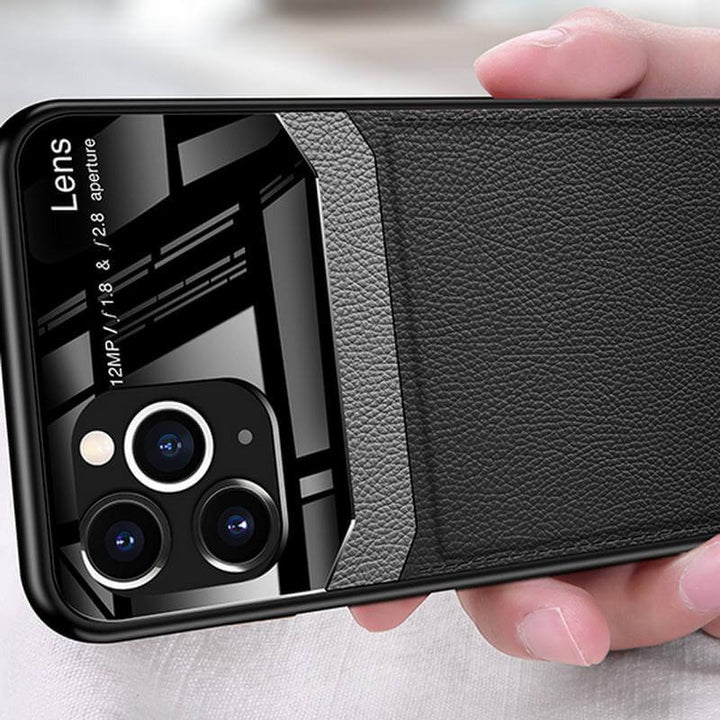 Slankt, stødsikkert iPhone etui i kønsneutralt design. Optimal beskyttelse og ridsefast overflade til din mobil.