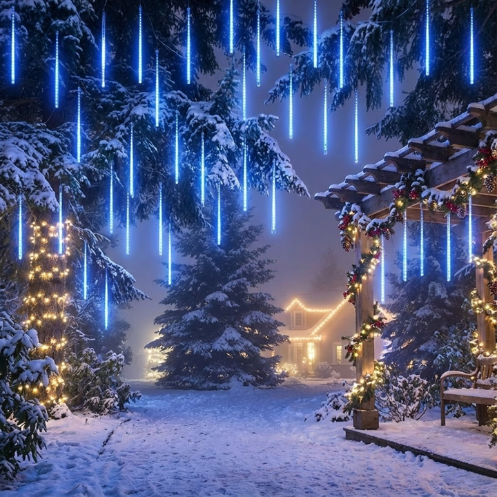 Snefald Girlanderlys LED til udendørs juledekoration. Skaber magisk vinterstemning.