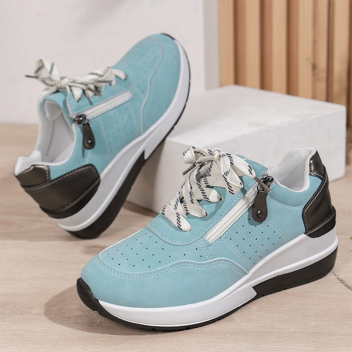 Komfortable snøresko: Solaria dame sneakers, ideel til langvarig brug.