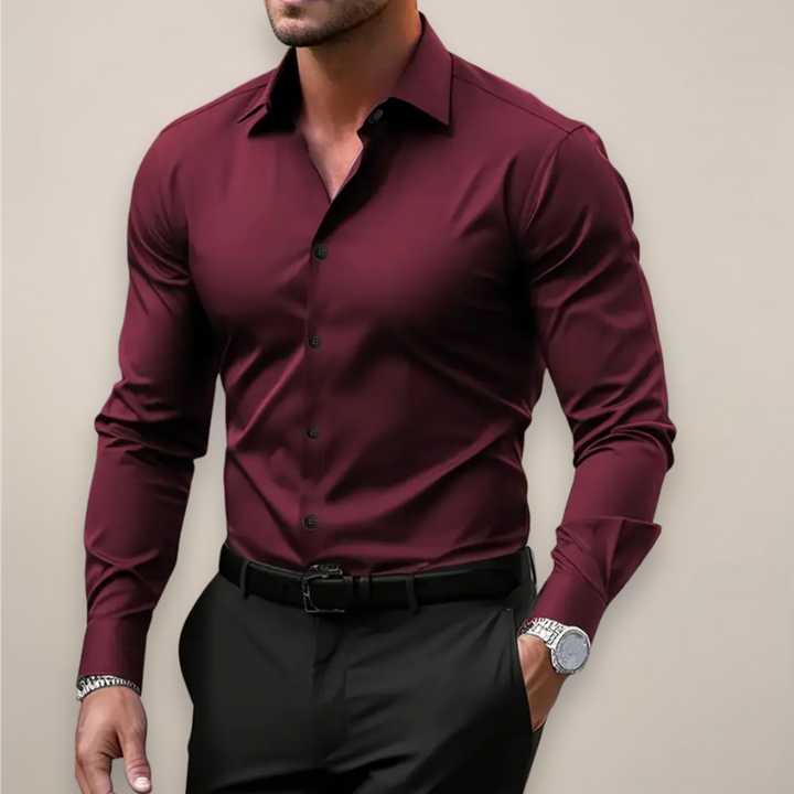 Elegant slim fit herreskjorte med lange ærmer til foråret, moderne og alsidig.