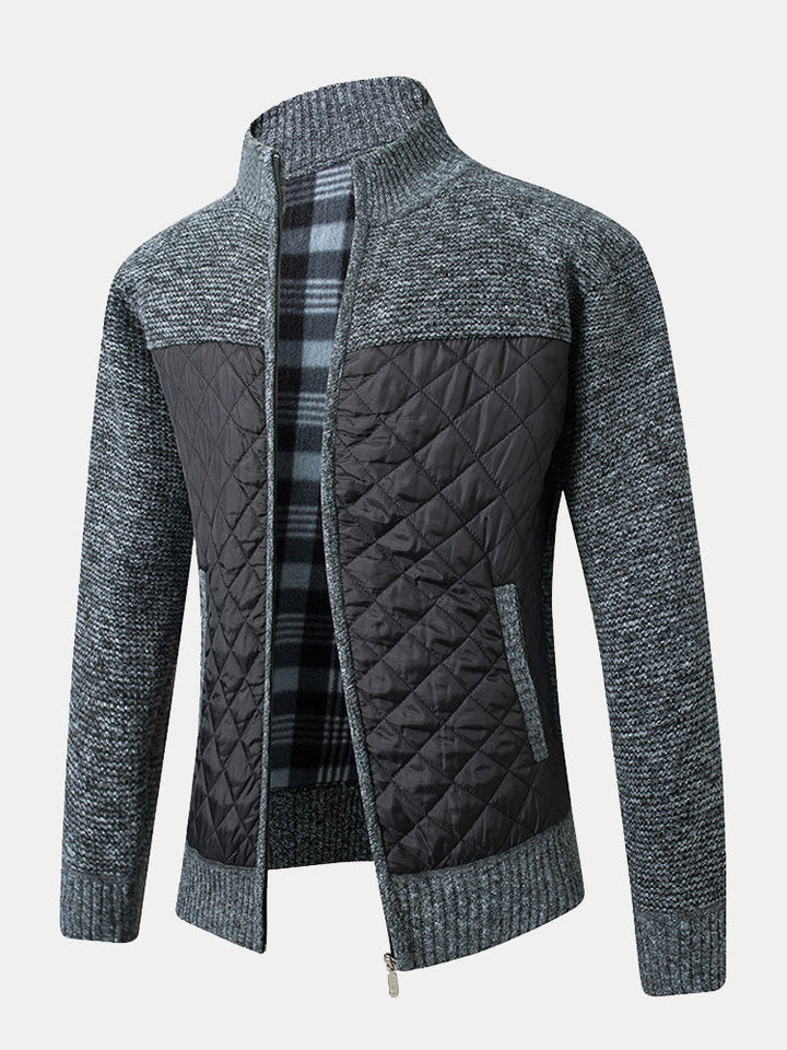 Elegant herre sweater i slim fit med ternet mønster. Komfortabel og alsidig til moderne mænds garderobe.