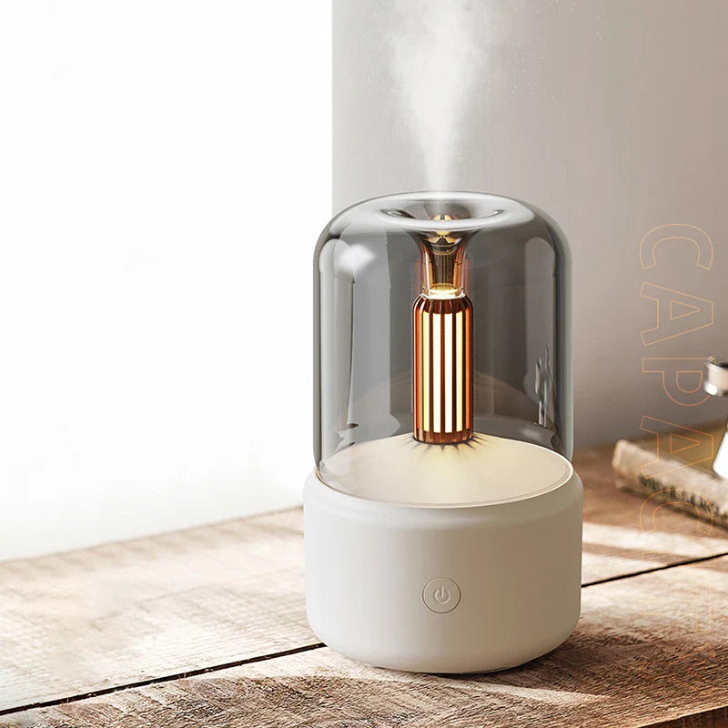 Aromadiffuser med farveskiftende LED-lys og fin tåge. Perfekt til hjemmet, giver hygge og afslapning med duftolie.