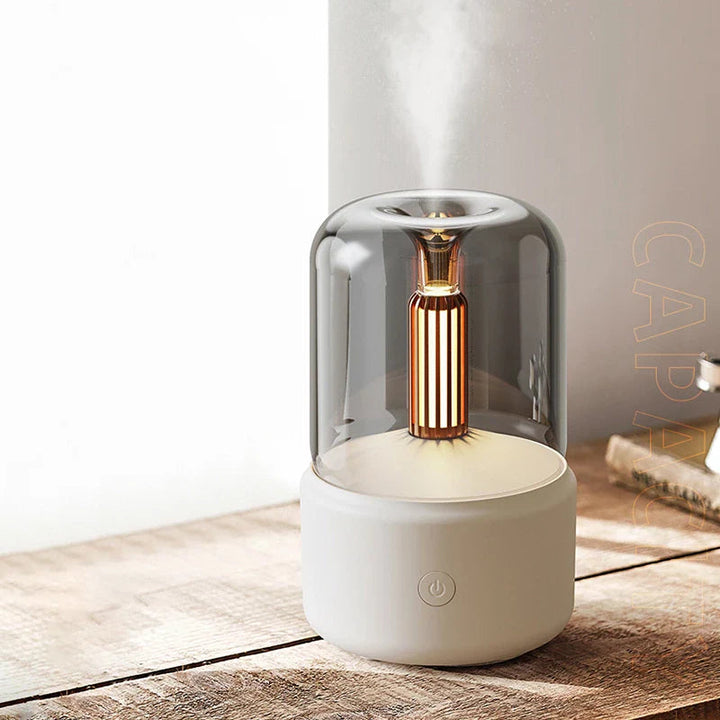 Aromadiffuser med farveskiftende LED-lys og fin tåge. Perfekt til hjemmet, giver hygge og afslapning med duftolie.