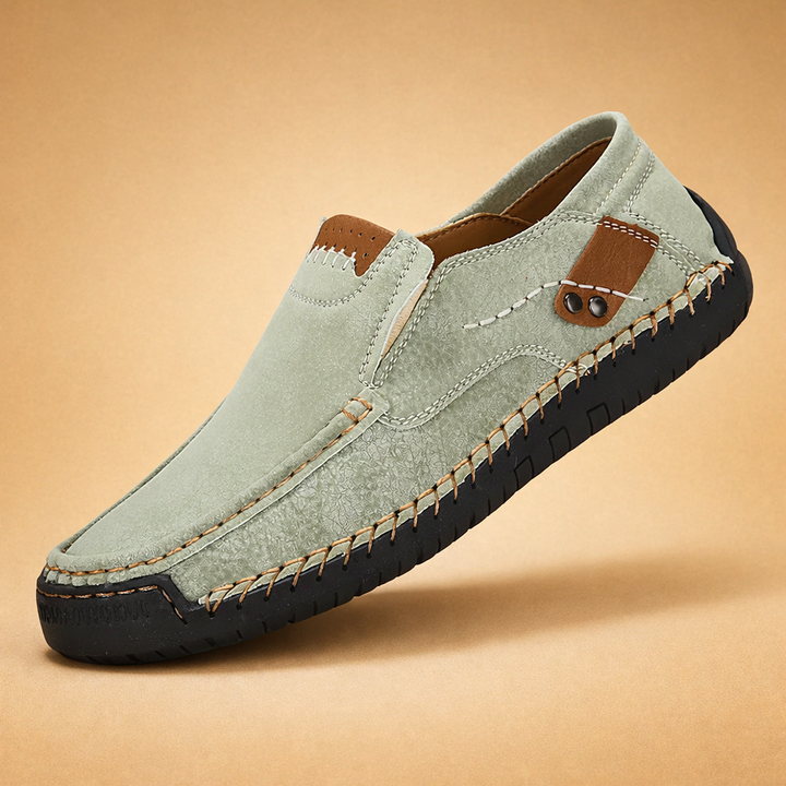 Elegante, moderne herresko; komfortable slip-on sko perfekte til et casual look.
