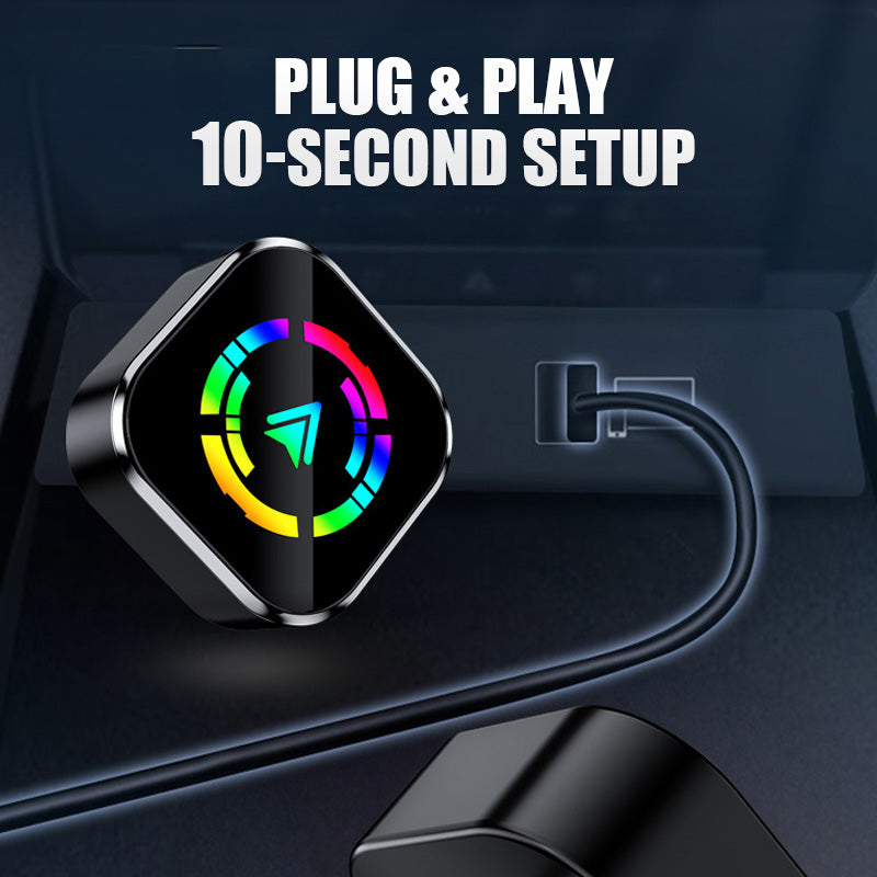 Nærbillede af StreamRide trådløs adapter. Kompakt design, høj ydeevne for din bil gadget.