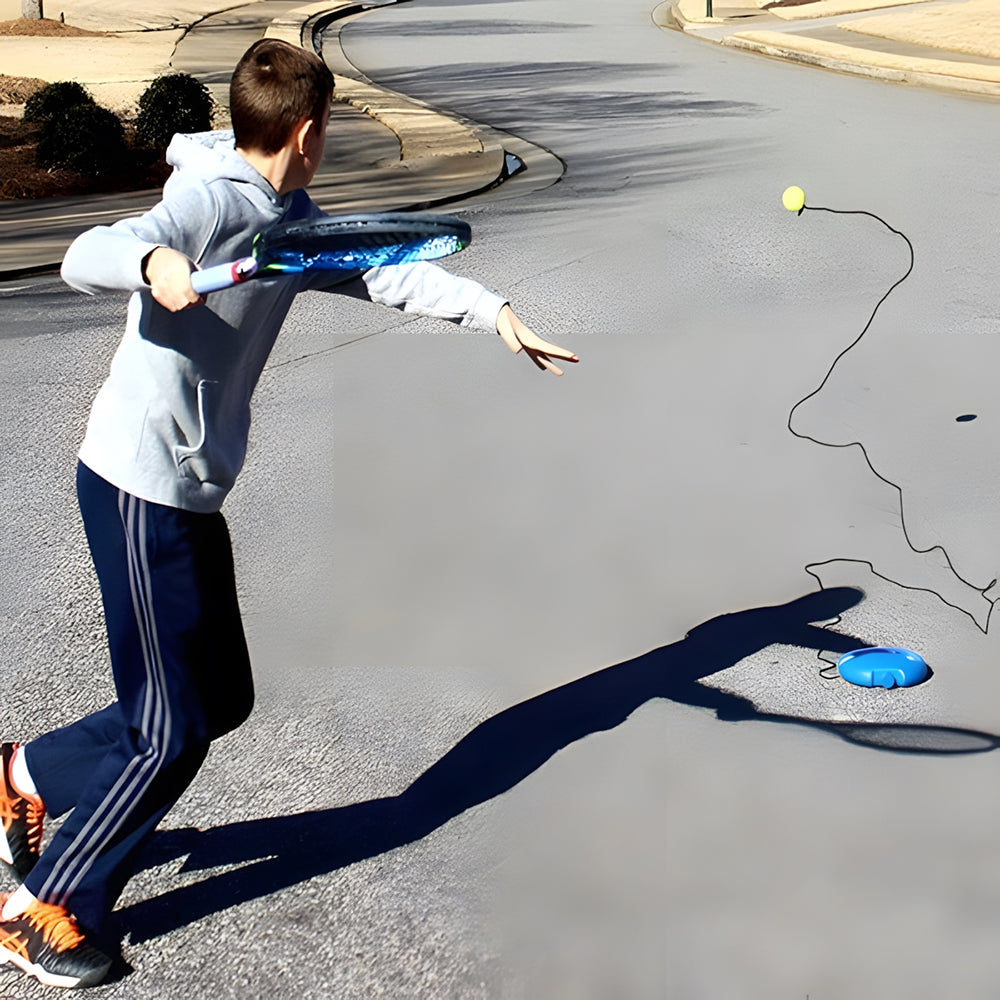 Komplet tennis træner sæt til solo øvelse. Perfekt til fitness, sport, udendørs træning. Med tennisbolde.