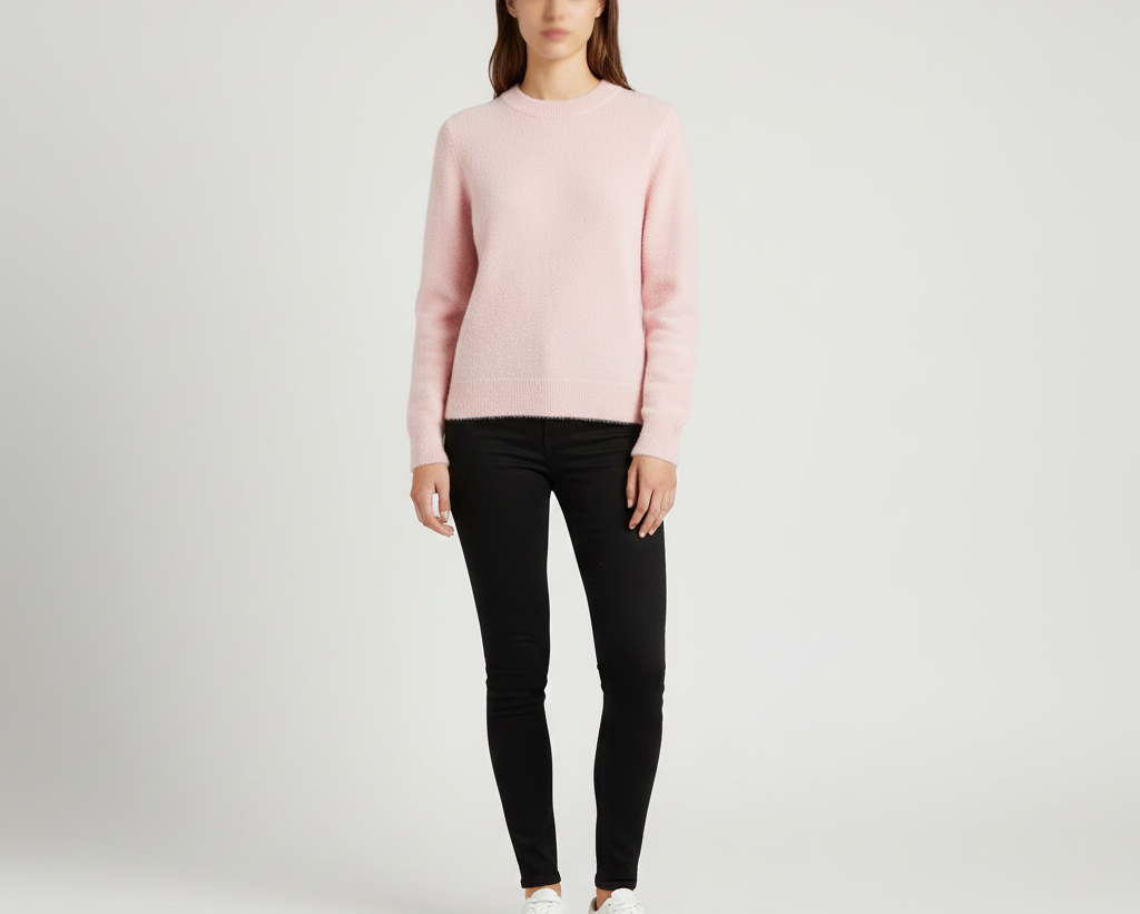 Elegant damesweater med rund hals. Let at style til både casual og mere formelle looks.