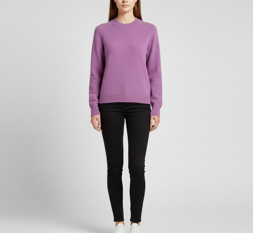 Alsidig dame sweater med rund hals. Et must-have i garderoben for komfort og stil.