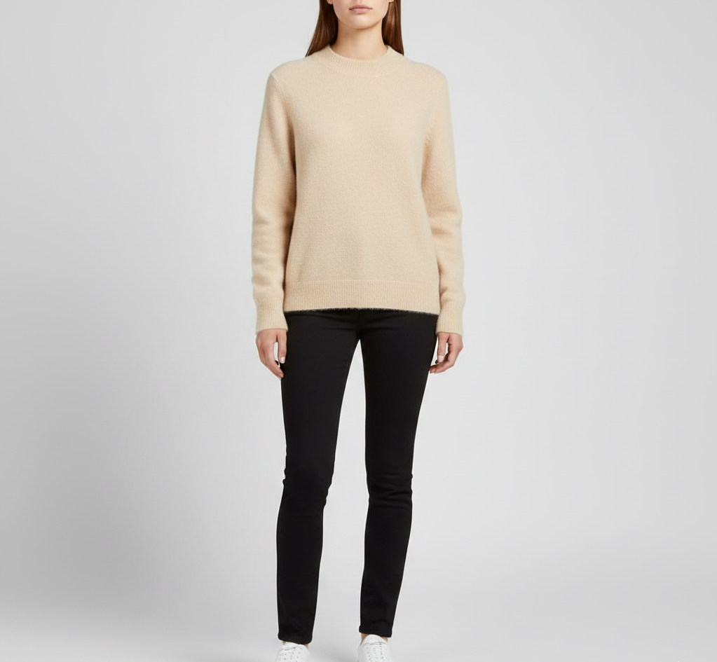 Basisplagg: Dame sweater med rund hals. Enkel, elegant og utrolig komfortabel.