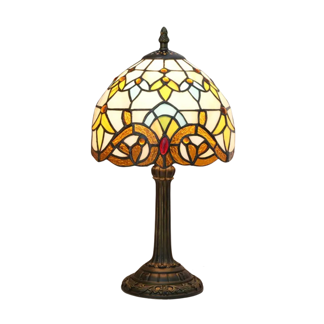 Tiffany bordlampe med farverigt glasdesign. Dekorativ vintage glaslampe perfekt til stueindretning eller soveværelse belysning.