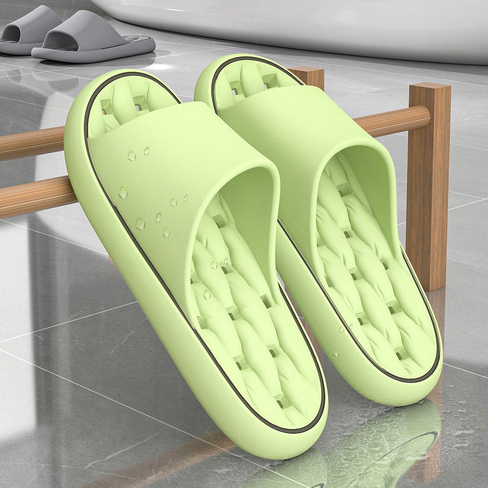 Hverdags komfort med ergonomiske EVA-hjemmesko. Ultrabløde, skridsikre og hurtigttørrende unisex sko.
