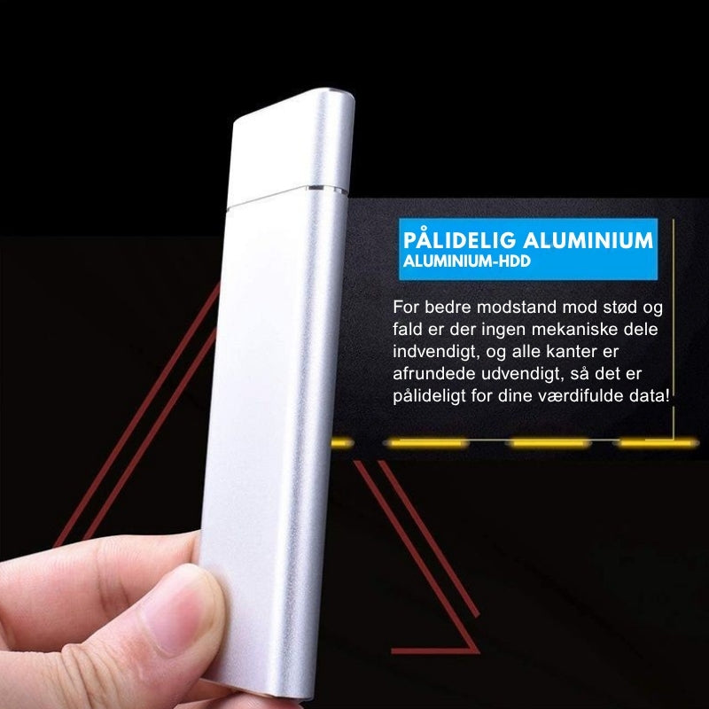 "Ultralet DataSwift SSD med aluminiumdesign, tilgængelig i Blå, Grå, Rød, Sølv, bruger USB 3.1 for hurtig dataoverførsel."
