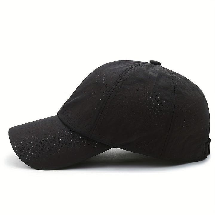 Unisex sportskasket, hurtigtørrende netmateriale, tilbyder effektiv UV-beskyttelse mod solen.