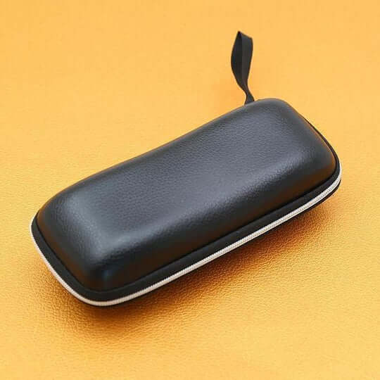 Stilfulde intelligente briller med anti-refleks og ridsefast belægning, perfekt til digital livsstil.