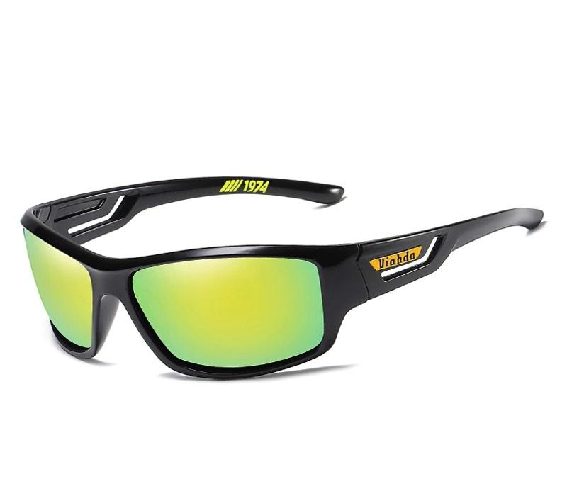 Alsidige unisex polariserede solbriller. LightBlock anti-blænding, UV400, perfekte til mange aktiviteter.