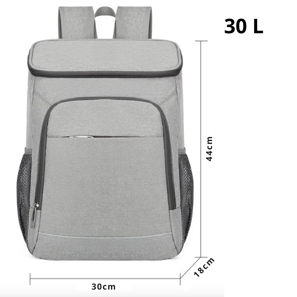 Ergonomisk Nordica kølrygsæk i sort/grå, designet til komfort på udflugt, vandretur og friluftsliv.