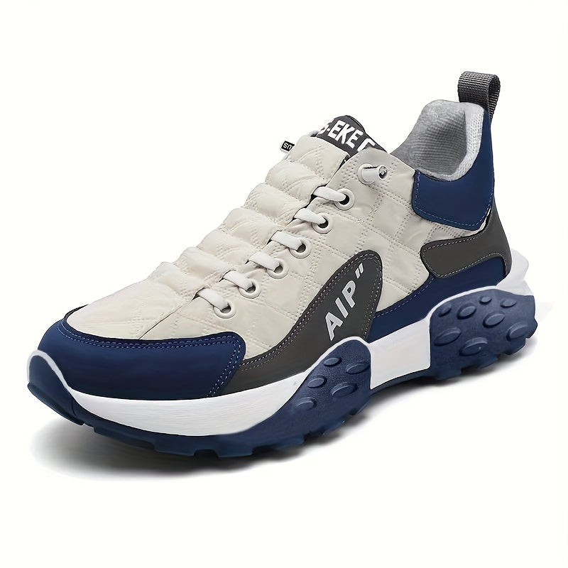 Stilrene ortopædiske sneakers; moderne design møder ultimativ fodkomfort og smertelindring.