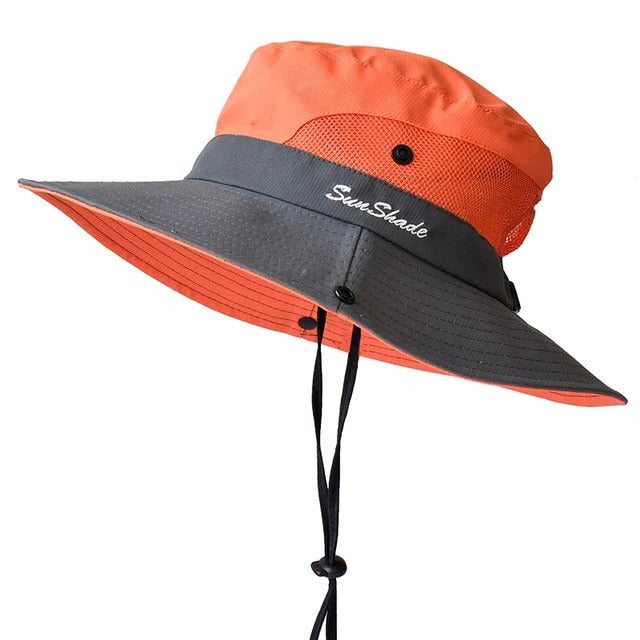 Stilfuld unisex solhat, perfekt til sommer, rejse og strand. Beskytter mod solens stråler.