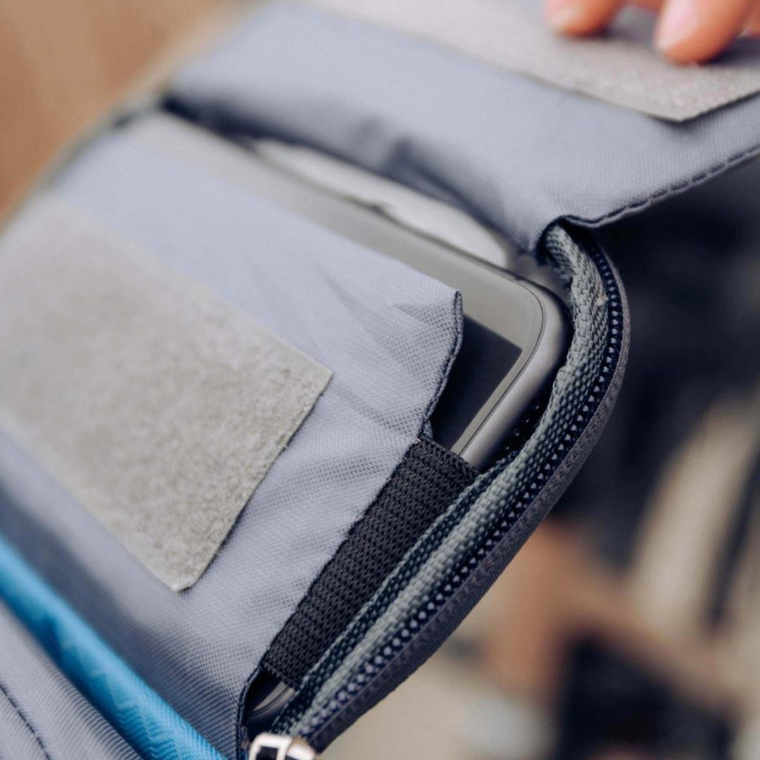 Universal styrtaske til cykel med gennemsigtigt touchscreen-cover; tilbehør for pendleren.