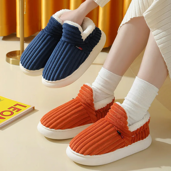 Varme og bløde unisex hjemmesko mod kulde. Komfortable slippers for hygge og velvære i vintermånederne.