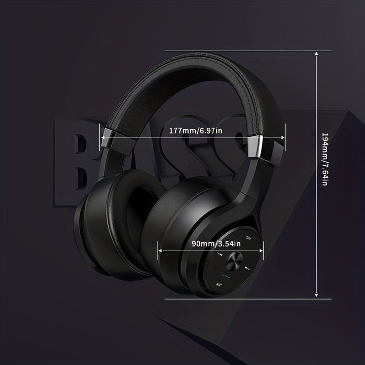 Komfortable over-ear Bluetooth hovedtelefoner i grå, sammenfoldelige for nem transport og trådløs lydoplevelse.