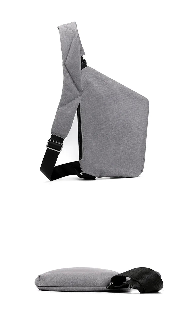 Lille sort unisex crossbody taske, alsidig til rejser og hverdag, holder dine værdier sikre og organiseret.