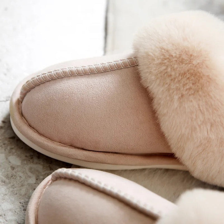 Bløde, forede unisex tøfler. Komfortable indendørssko for maksimal hygge og varme.