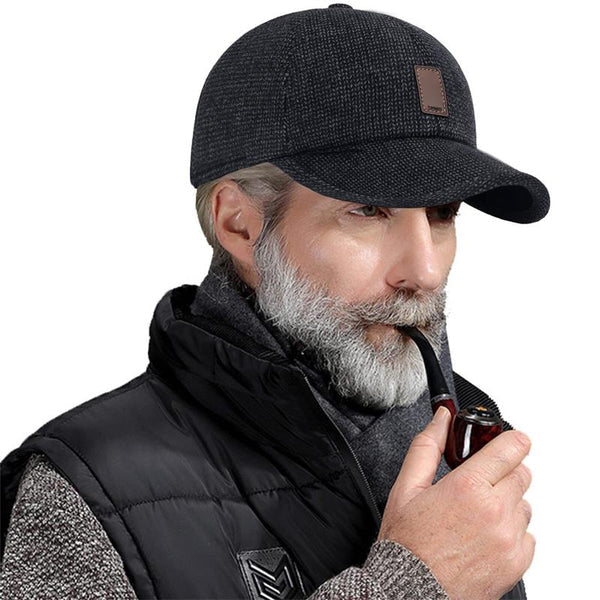 Trendy unisex vinterkasket med ørebeskyttelse, et fashionabelt tilbehør til vinteren.