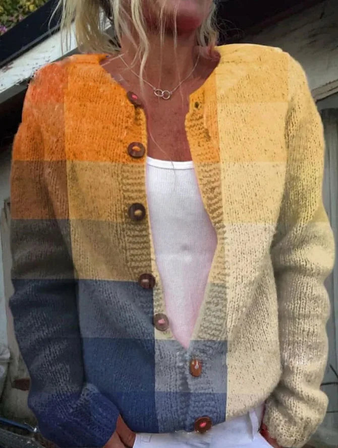 Løs pasform, varm strikcardigan til kvinder med elegant blomstermønster. Trendy kvindemode.