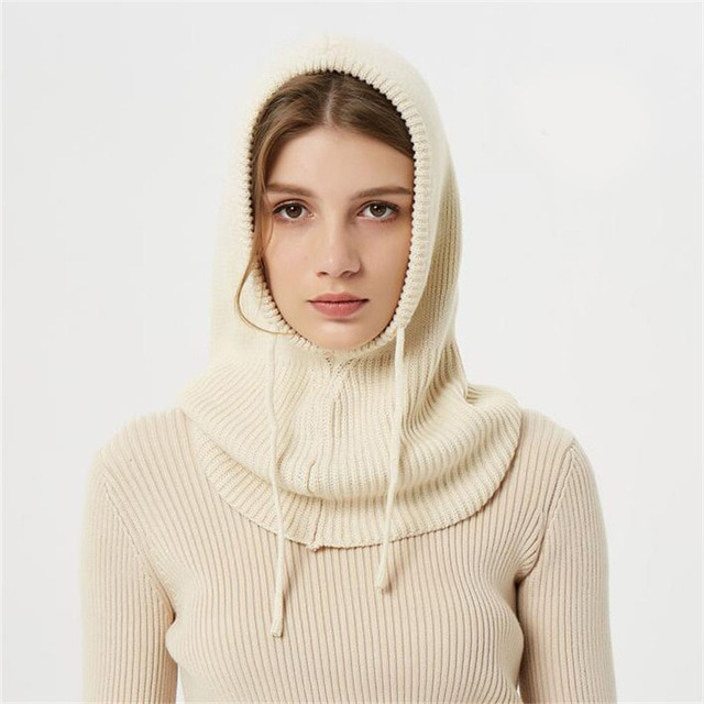 Alsidig unisex strikket vinterhue, perfekt til hverdagsbrug og vinteraktiviteter.