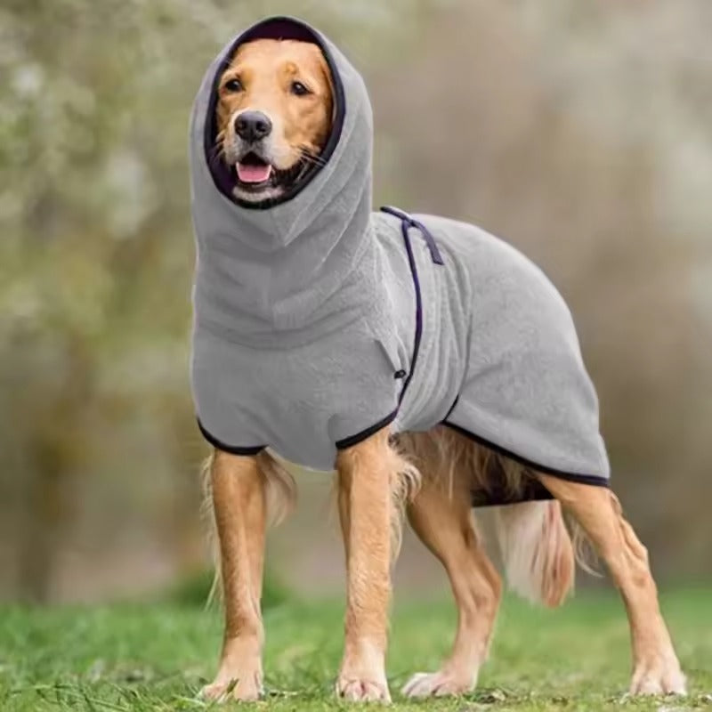Hundefrakke: Vandtæt, varm og åndbar vinterfrakke med reflekterende detaljer. Sikkerhed & stil til din hund.