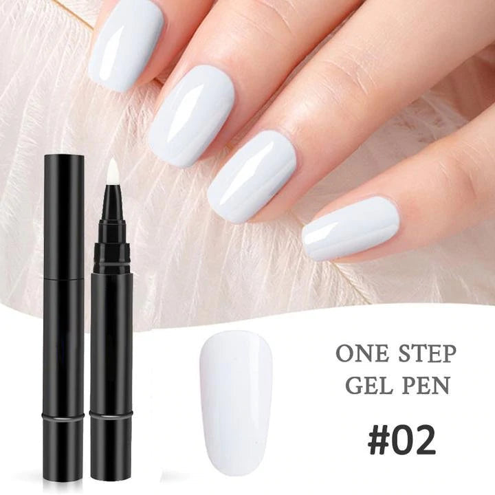 Perfekte kvinders negle med VelvetAura Gel Pen. Oplev nem, langtidsholdbar hjemmemanicure.