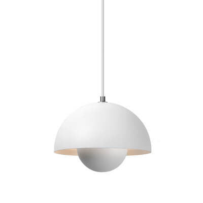 Skab stemning med VividDome loftlampe. Elegant halvkugledesign og moderne belysning til dit hjem.