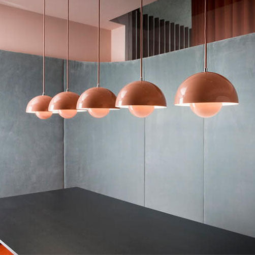 Designlampe VividDome: Moderne halvkugle loftlampe til stilfuld indretning. Optimal belysning i hjemmet.