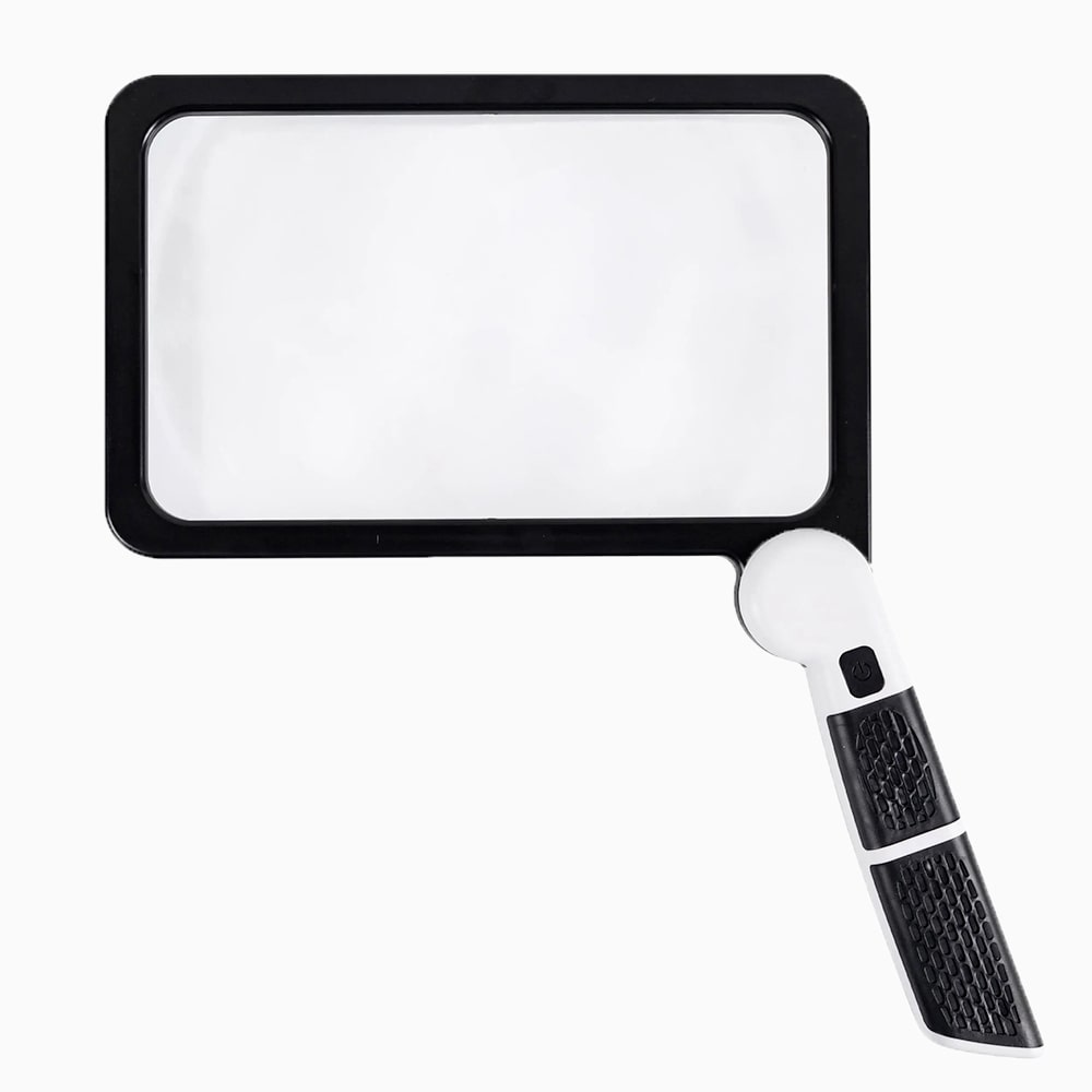 ZoomLight forstørrelsesglas med LED-lys, perfekt til læsning og hobby. Klar synshjælp for ældre.
